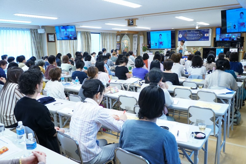 由井寅子基調講演東京会場